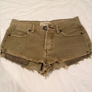 We The Free cutoffs size 24